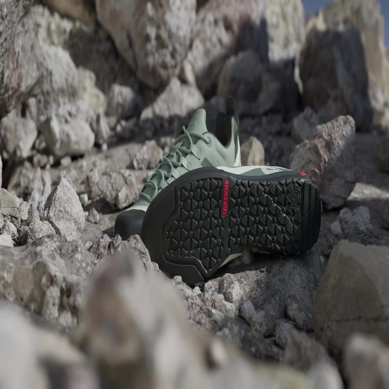 adidas Terrex Swift Solo 2.0 IH1113 02