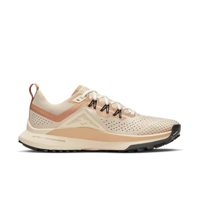 Nike Pegasus Trail 4 DZ2758-112 03