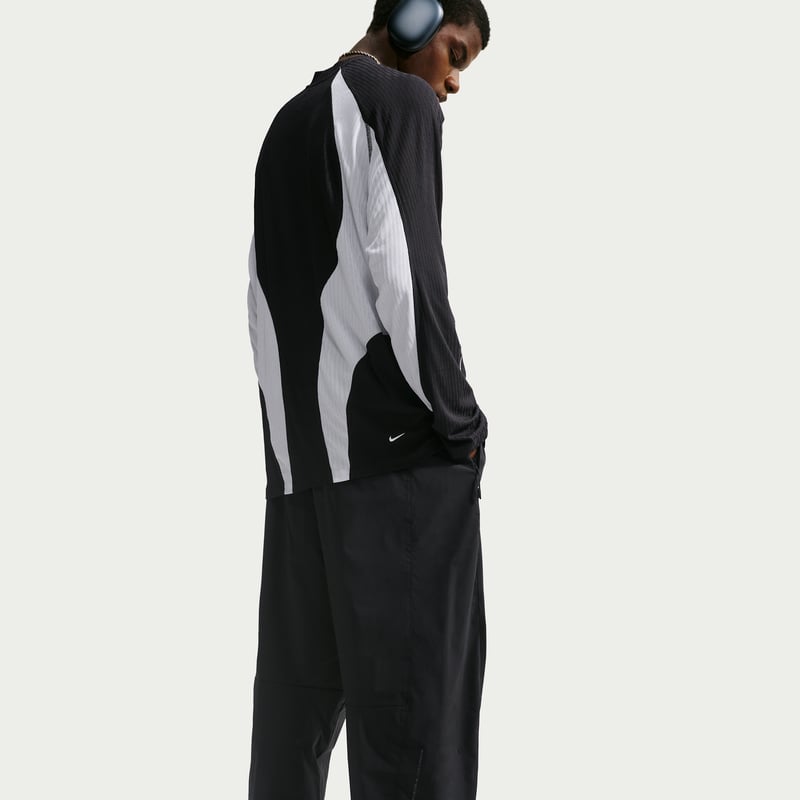 Spodnie Nike Tech Helios Dri-FIT Open-Hem "Black" | Mezczyzni | Sportstyle | 03 | SPORTSHOWROOM