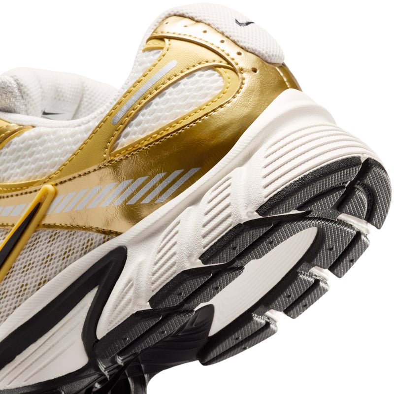 Nike V5 RNR HJ5228-107 08