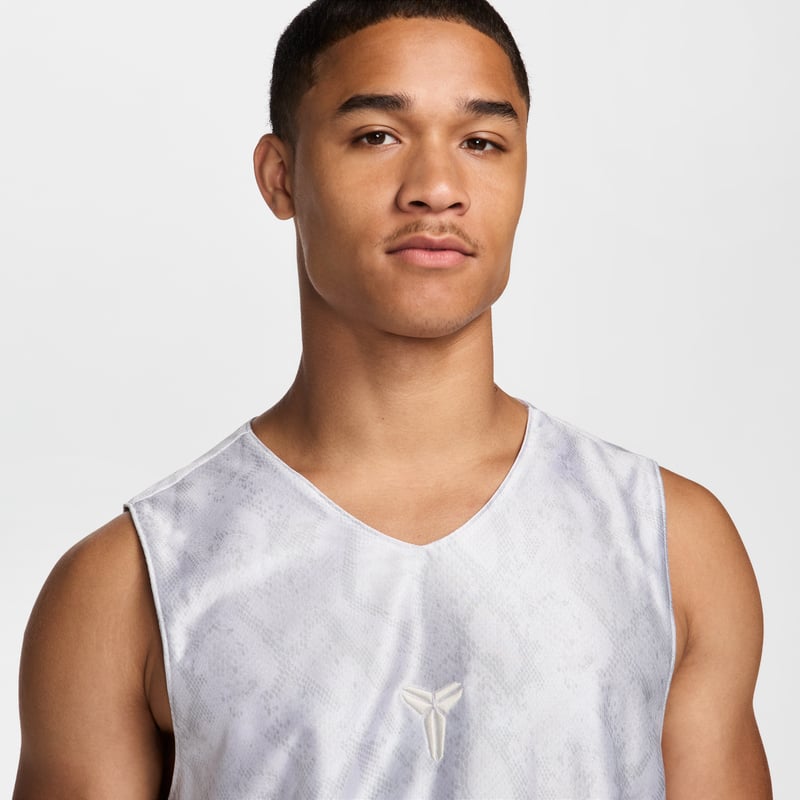 Nike Kobe Dri-FIT Standard Issue Reversible FZ0934-100 03