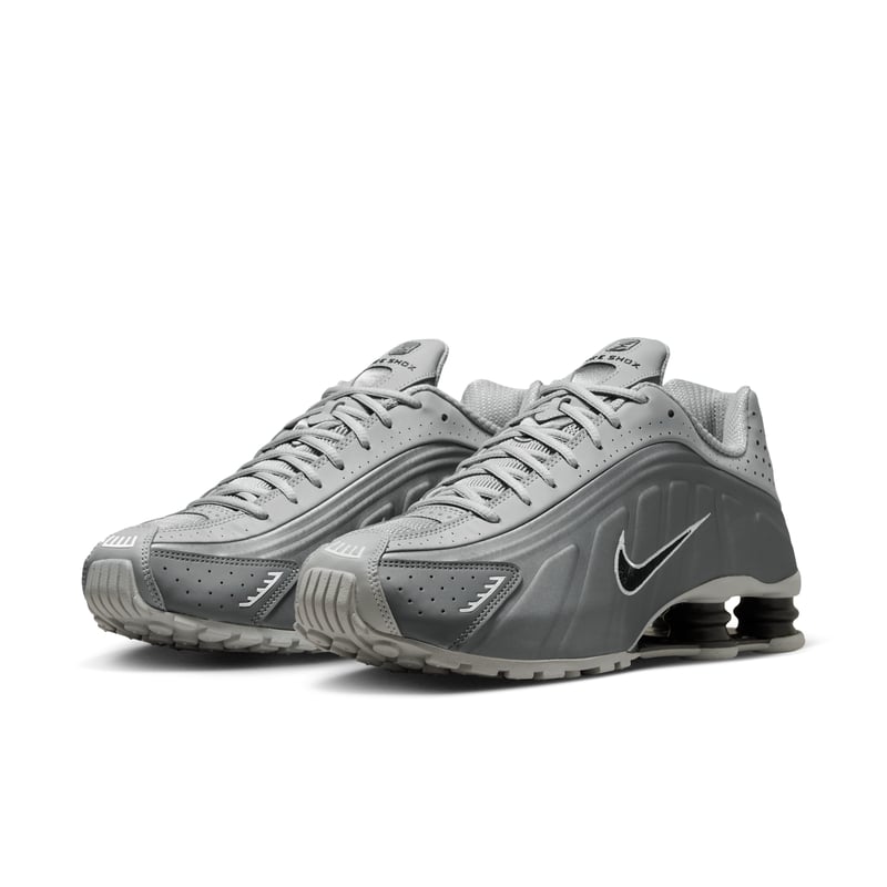 Nike Shox R4 HQ1988-011 05