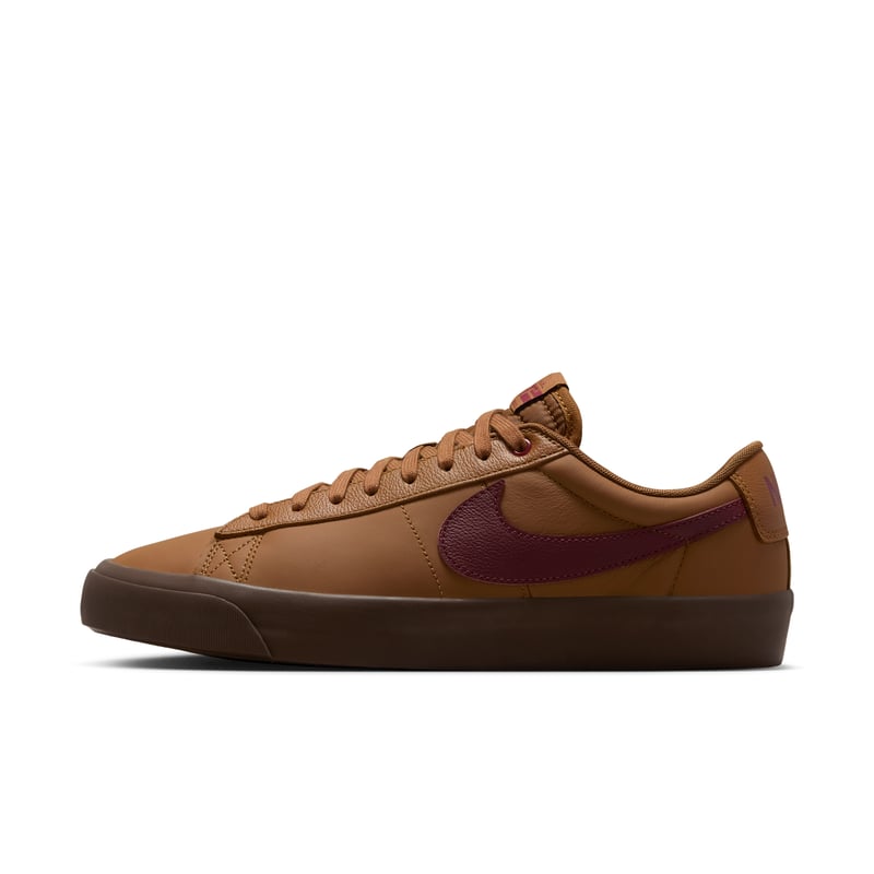 Nike SB Blazer Low Pro GT DV1226-200 01