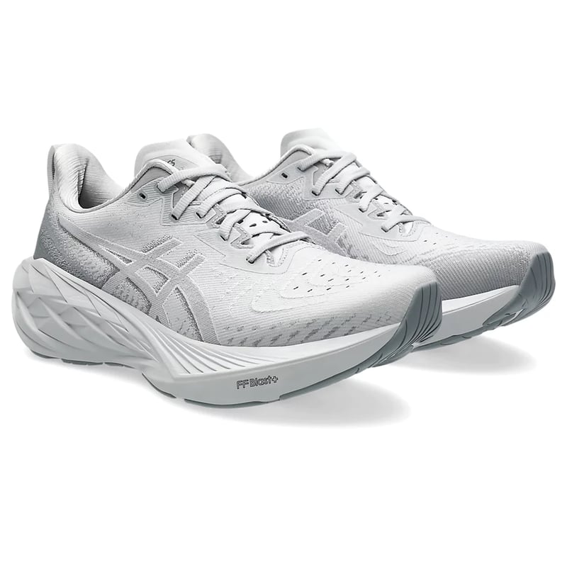 ASICS Novablast 4 1011B693-021 02