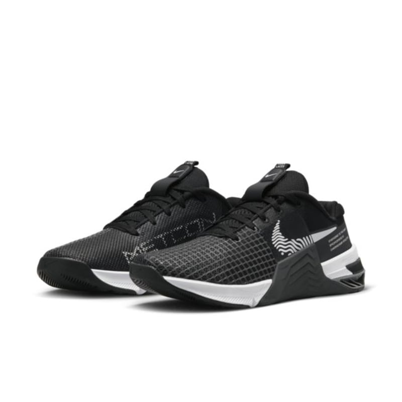 Nike Metcon 8 DO9327-001 02