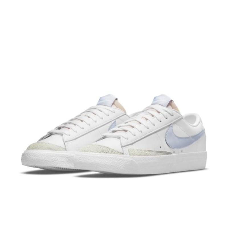 Nike Blazer Low '77 DC4769-103 05