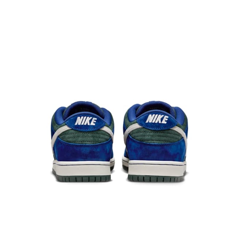 Nike SB Dunk Low HF3704-400 06