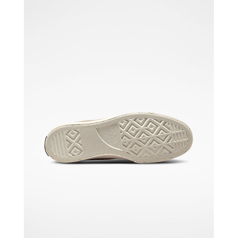 Converse Chuck 70 Low x Beyond Retro A03082C 02