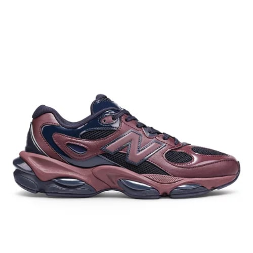 New Balance 983 sneakerit "Cherry Leather & Dark Night" | Miehet & Naiset | Sportstyle | 01 | SPORTSHOWROOM