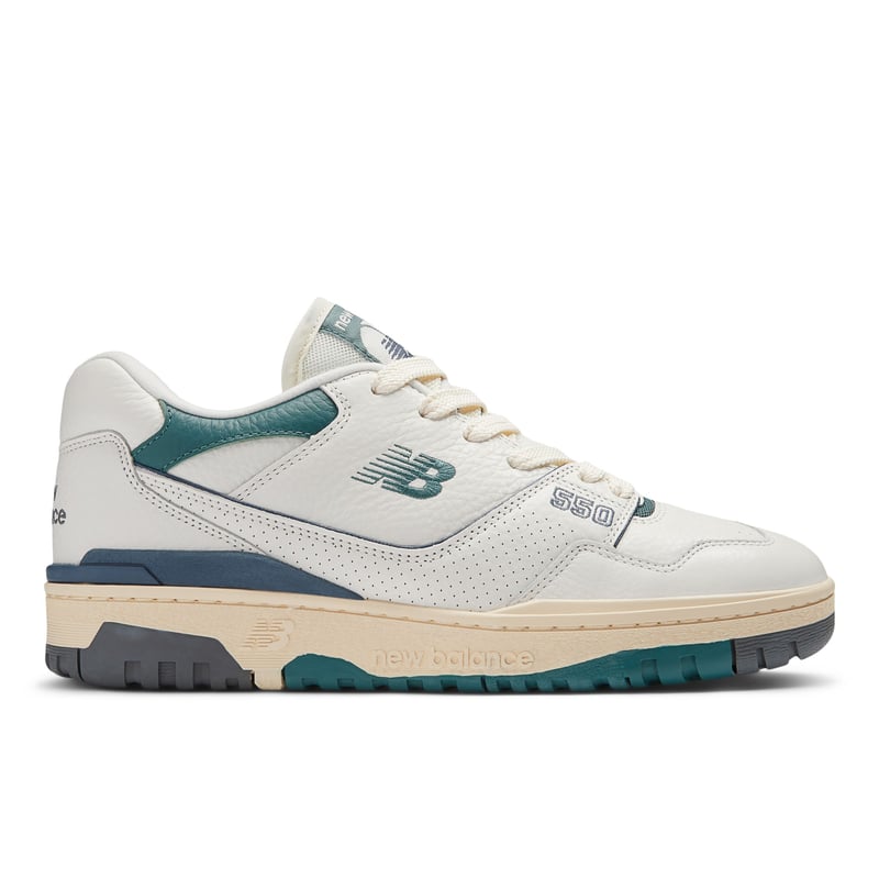 New Balance 550 ‘Mini Logo’ BB550PTB 01