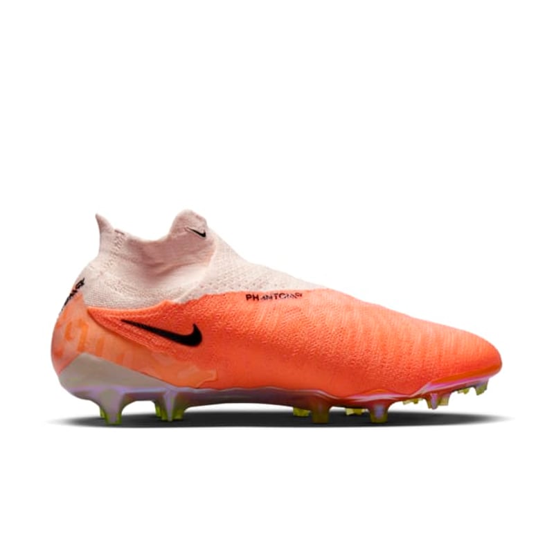 Nike Phantom GX Elite DF NU FG DZ3487-800 03