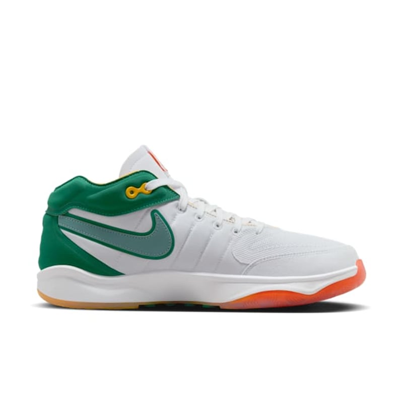 Nike G.T. Hustle 2 DJ9405-103 03
