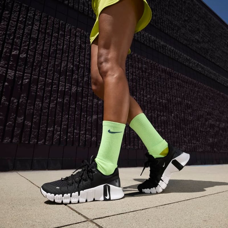 Nike Free Metcon 5 DV3950-001 02