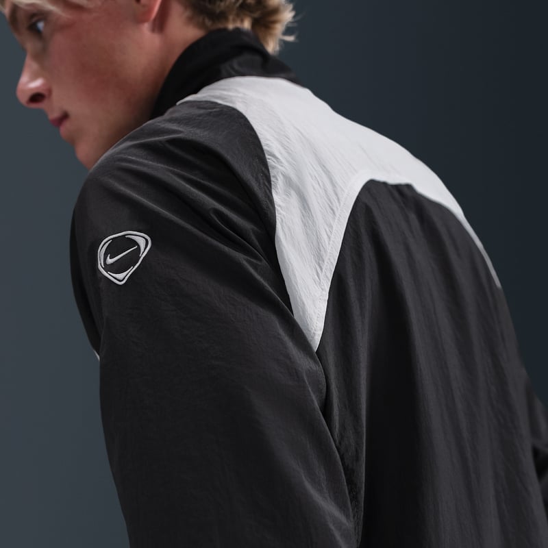 Nike Chelsea F.C. Total 90 Jacket "Black & Field Silver" | Men | Football | 02 | SPORTSHOWROOM