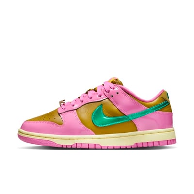 Nike Dunk Low x Parris Goebel FN2721-600