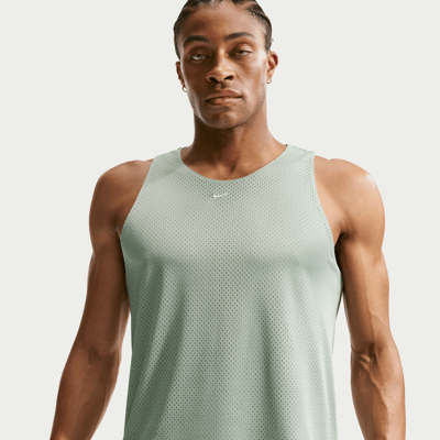 Nike Standard Issue Dri-FIT Practice Mesh IF2600-006 01