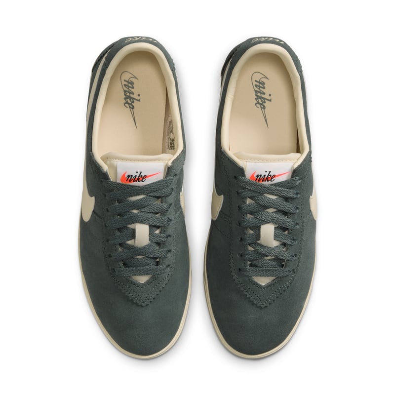 Nike Astrograbber Suede IQ7611-301 04