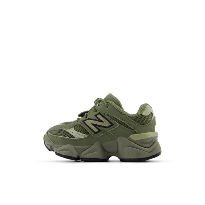New Balance 9060 IV9060GD 02