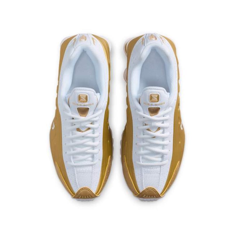 Nike Shox R4 CW2626-700 04