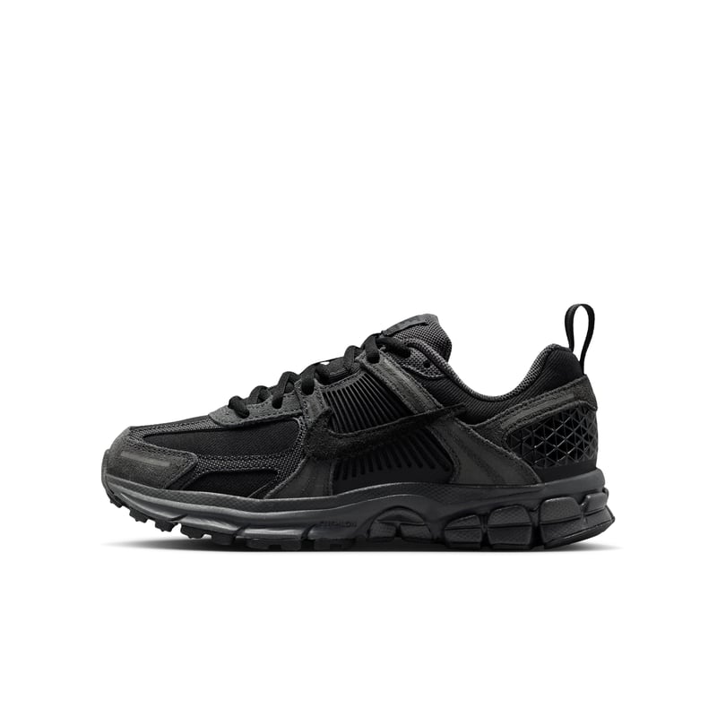 Nike Vomero 5 IO7468-001 01