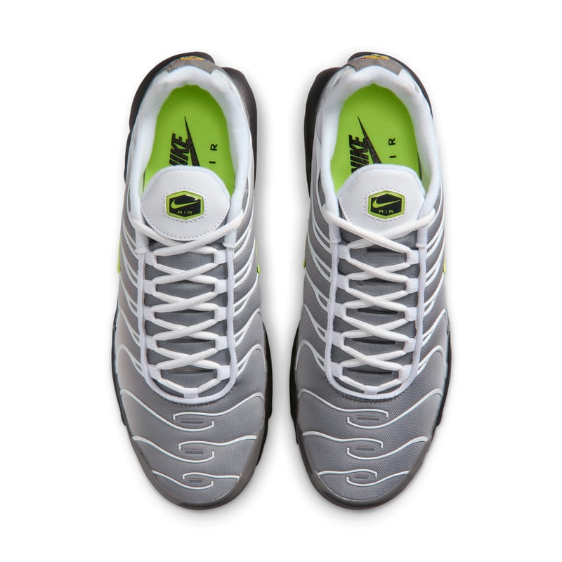 Nike Air Max Plus sneakers "Neon" | Heren | Sportstyle | 04 | SPORTSHOWROOM