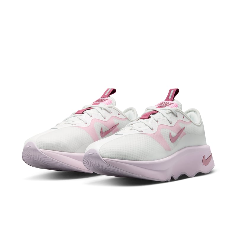 Nike Motiva 2 sko "Summit White & Bleached Lilac" | Dame | Gåtur | 05 | SPORTSHOWROOM