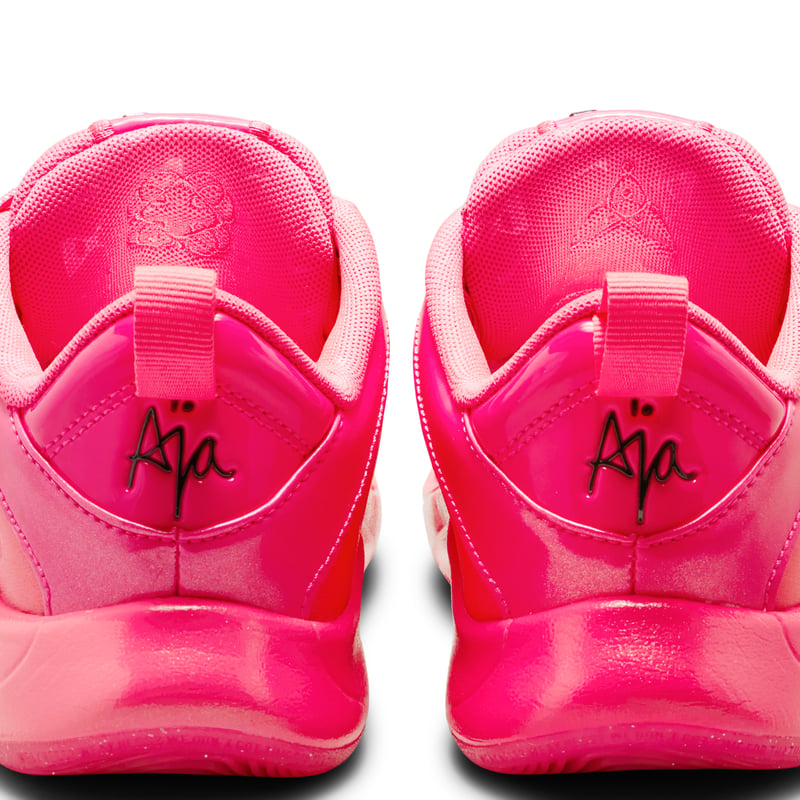 Nike A'One IB4778-600 09