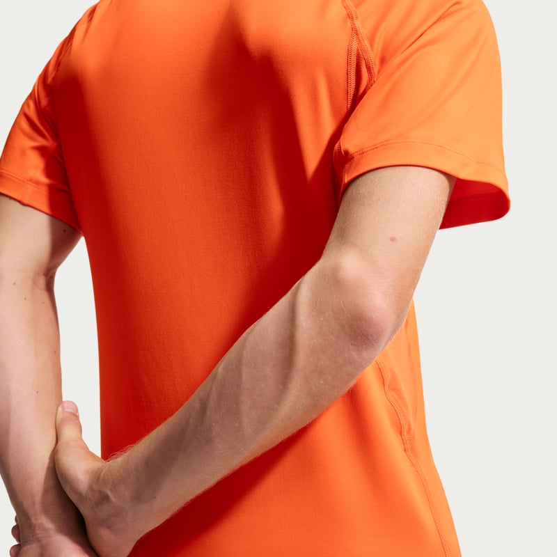 Nike ACG 'Wildsee' Dri-FIT Base Layer Top "Safety Orange & Vivid Purple" | Men | | 02 | SPORTSHOWROOM