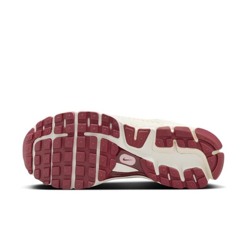 Nike Zoom Vomero 5 HF0737-111 03