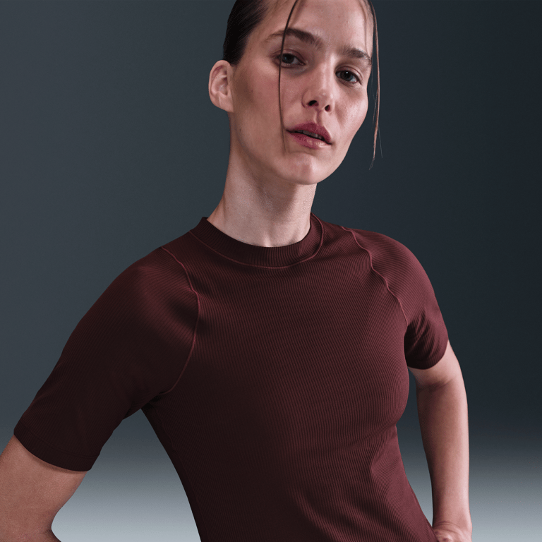 Nike Zenvy Rib Dri-FIT