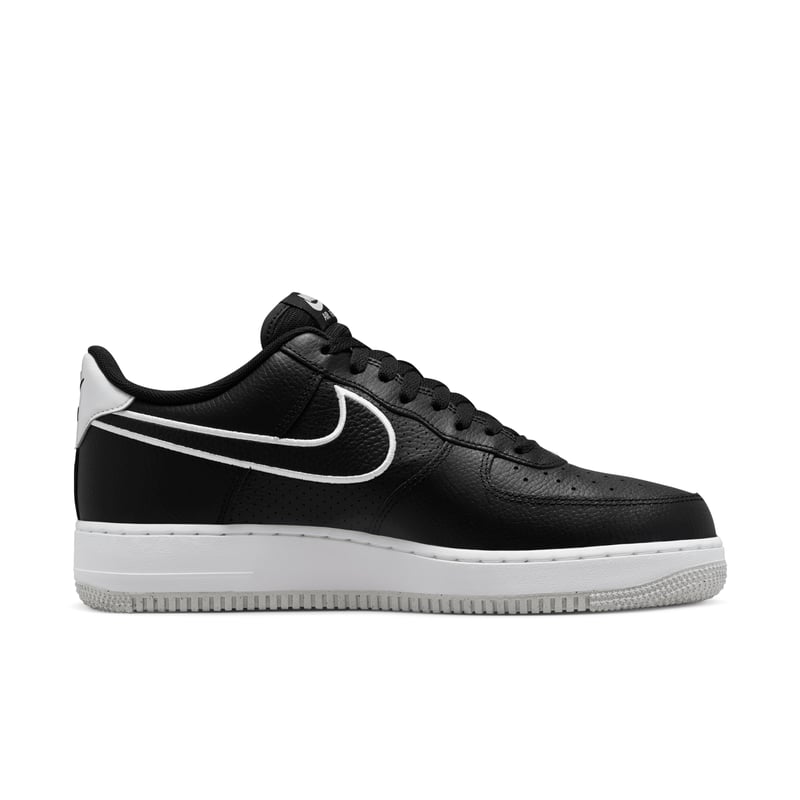 Nike Air Force 1 '07 FJ4211-001 03