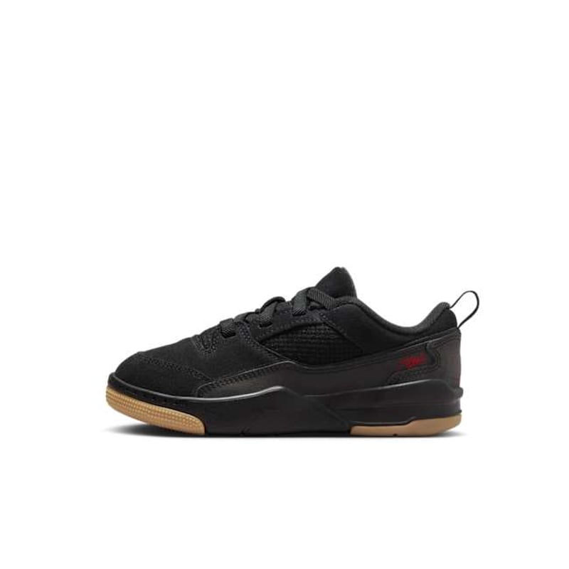 Jordan Flight Court HF3332-001 01
