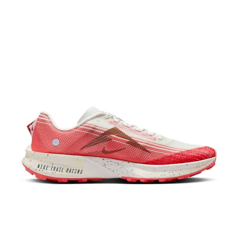 Nike Kiger 10 FV3929-100 03