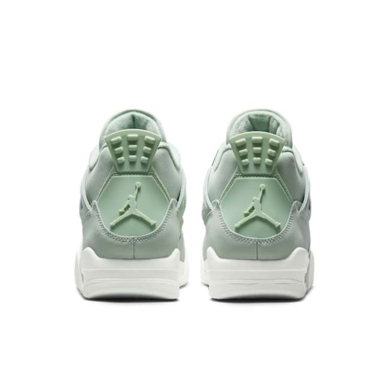 Jordan 4 Retro HV0823-003 06