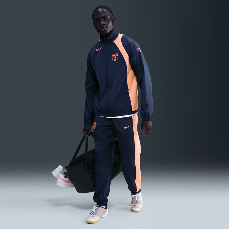 Nike F.C. Barcelona Total 90 Jacket "Midnight Navy & Bright Mango" | Men | Football | 04 | SPORTSHOWROOM