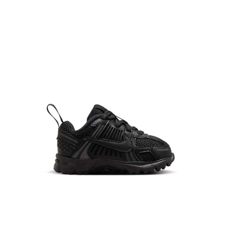 Nike Vomero 5 HF7000-007 03