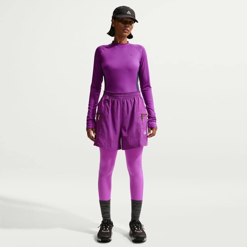 Nike ACG "Wildsee" Base Layer Topp "Bold Berry & Obsidian" | Kvinnor | | 04 | SPORTSHOWROOM
