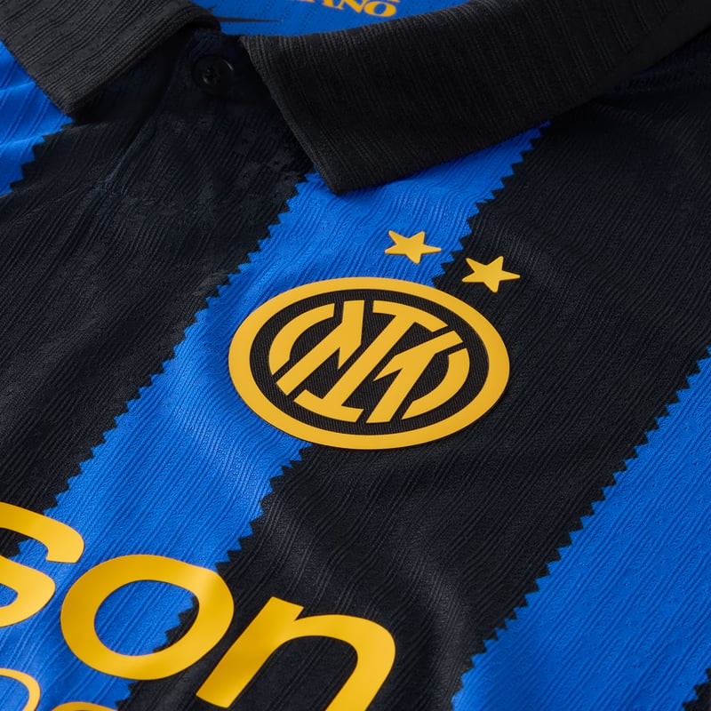 Nike Inter Milan 2026/27 Match Home Aero-FIT Authentic II2736-409 06