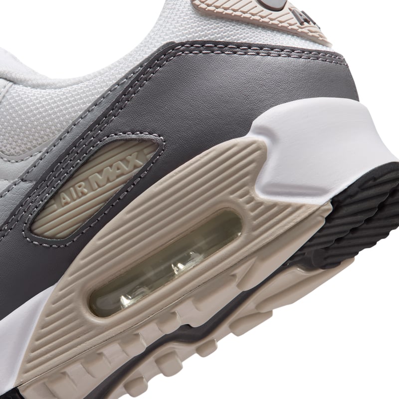 Tenisky Nike Air Max 90 "Cream II & Pencil Point" | Ženy | Sportstyle | 08 | SPORTSHOWROOM