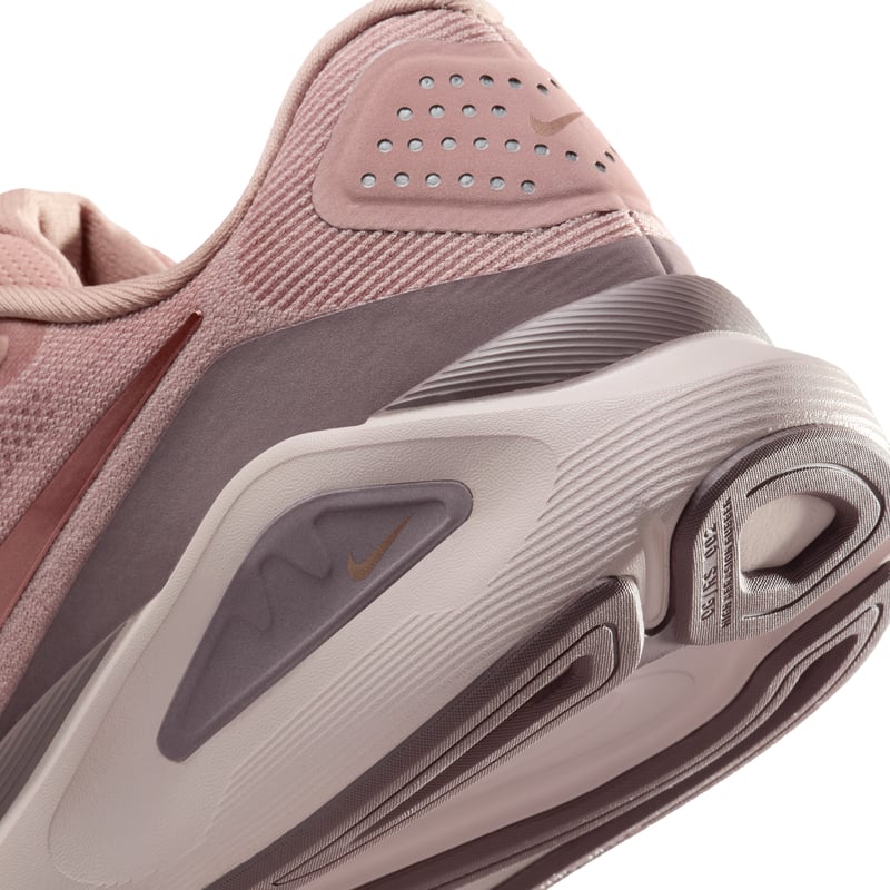 Nike Structure 26 HJ1101-600 08