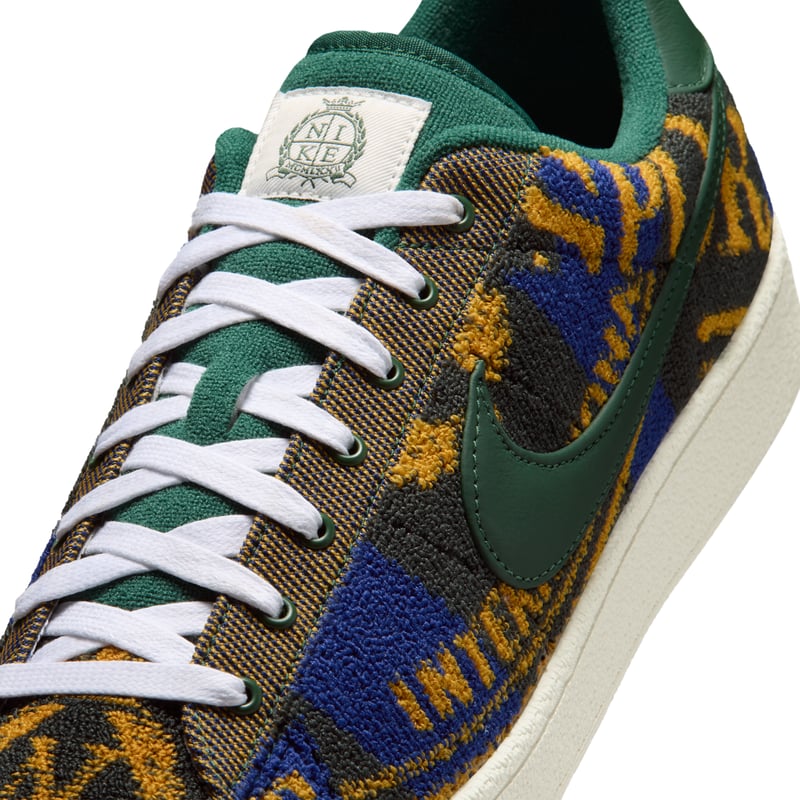 Nike Tennis Classic Premium Terry IR1114-300 07
