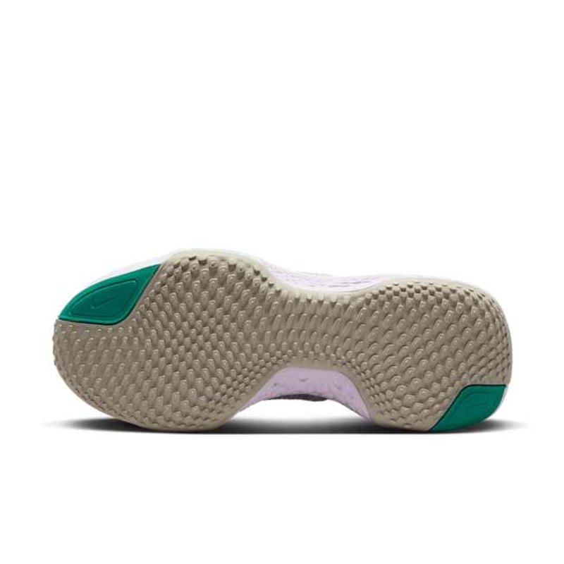 Nike Invincible 2 DC9993-002 02