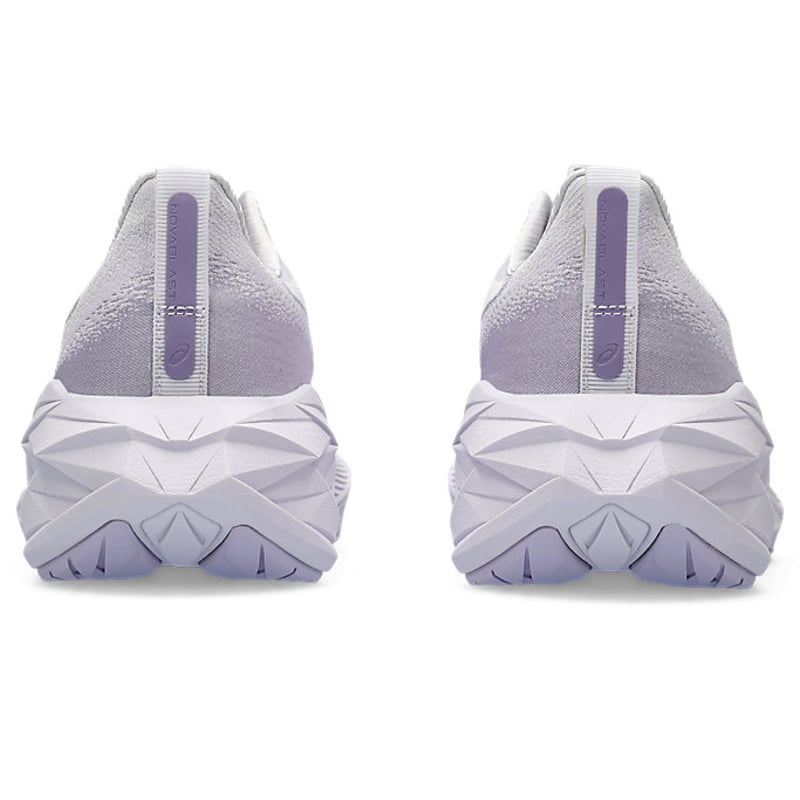 ASICS Novablast 4 1012B510-020 05