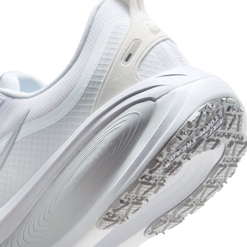 Nike Vomero 18 GORE-TEX HQ7001-100 08