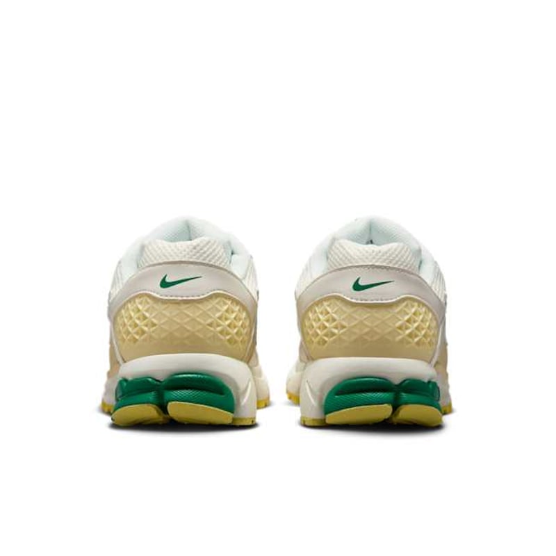 Nike Zoom Vomero 5 FN8361-100 06