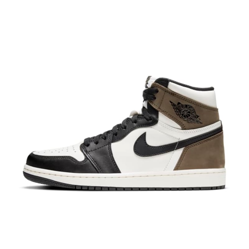 Jordan 1 Retro High OG 555088-105 01