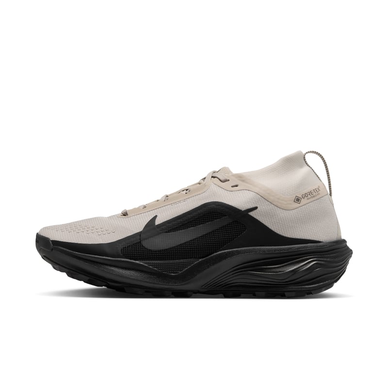 Nike ACG Pegasus GORE-TEX trailskor "Cream II & Black" | Kvinnor | Utomhus | 01 | SPORTSHOWROOM