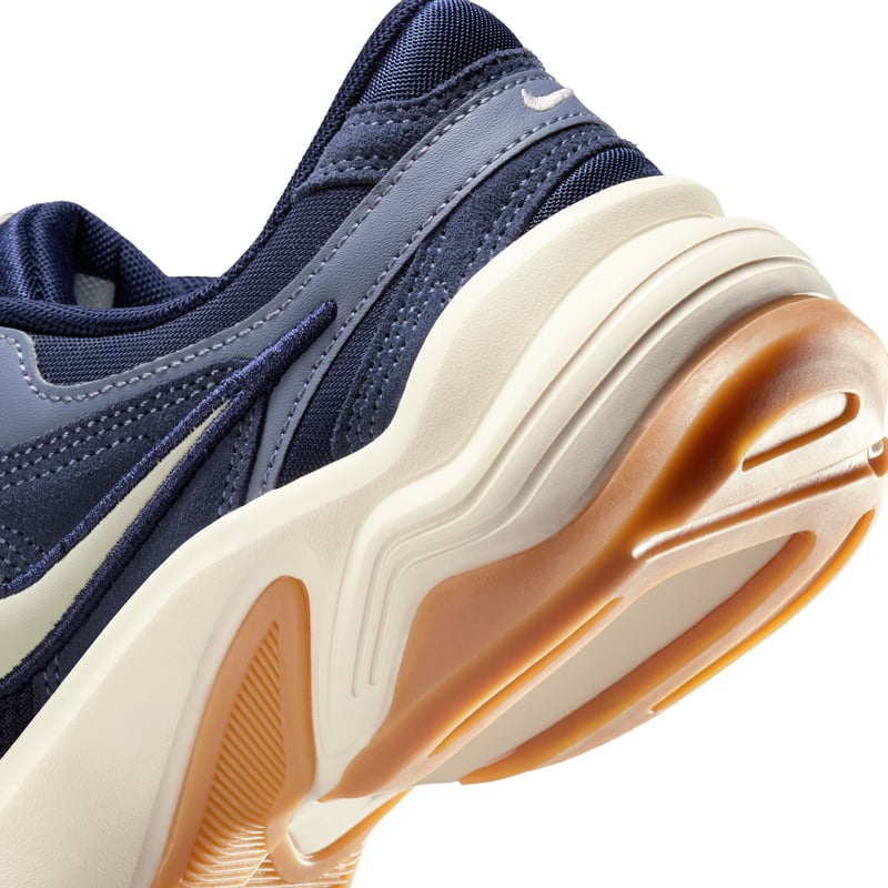 Nike AL8 IM2471-410 08