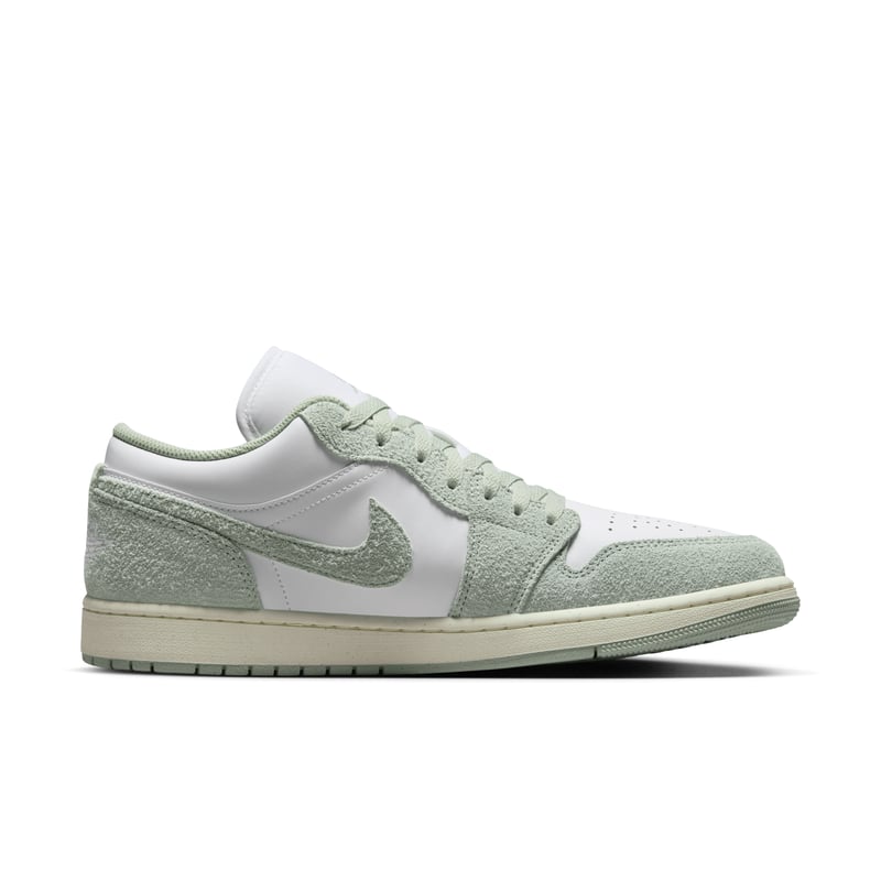 Jordan 1 Low SE FN5214-131 03