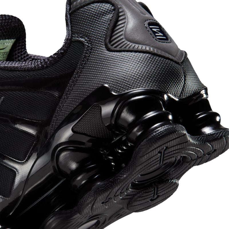 Nike Shox TL IQ0167-001 08